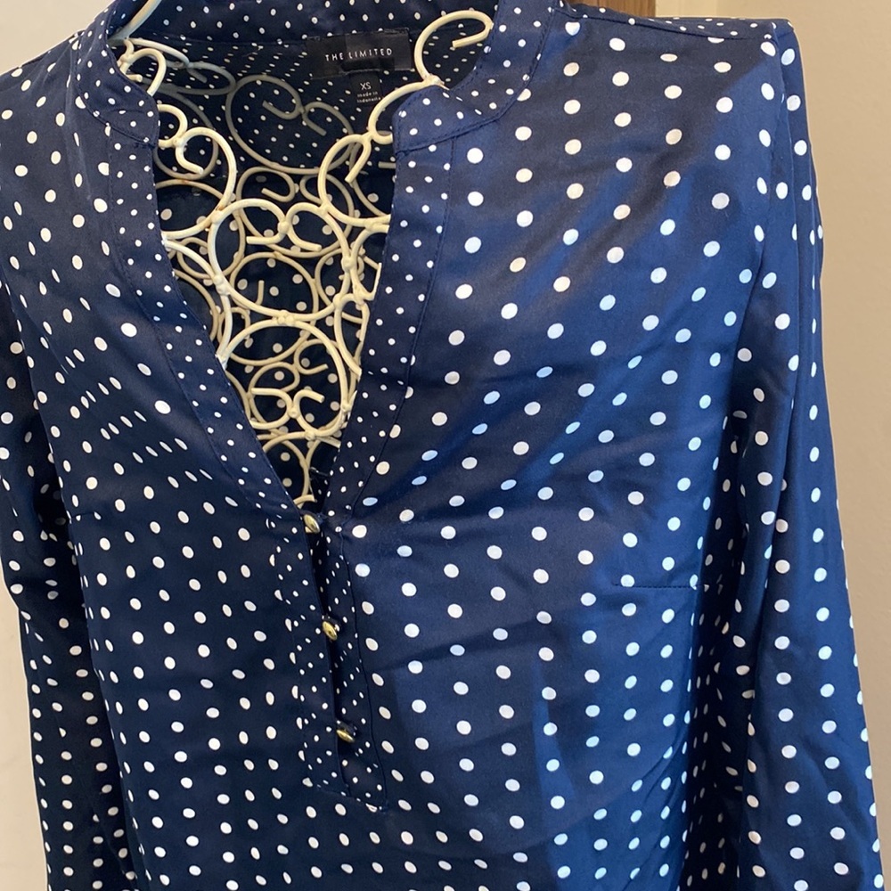 The limited blouse - Picture 2 of 7